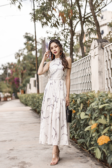 SIERRA HALTER NECK MAXI DRESS (WHITE ABSTRACT)